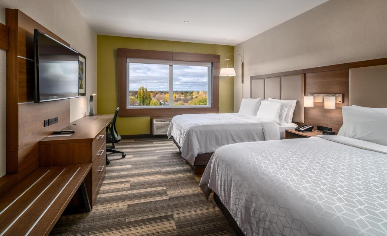 Holiday Inn Express & Suites - Brandon By Ihg Buitenkant foto