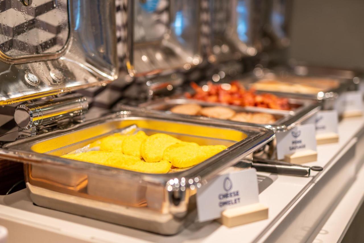 Holiday Inn Express & Suites - Brandon By Ihg Buitenkant foto