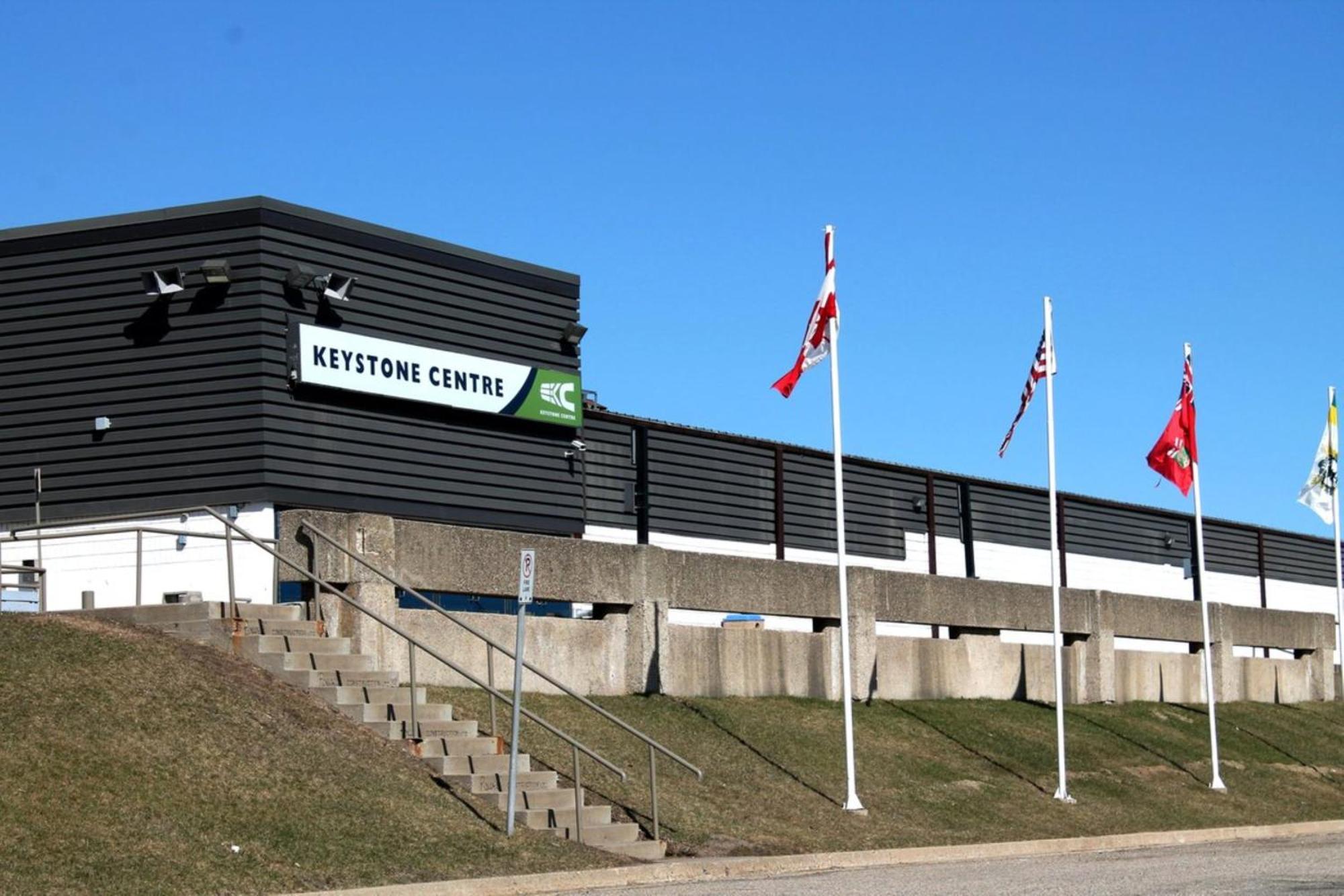 Holiday Inn Express & Suites - Brandon By Ihg Buitenkant foto